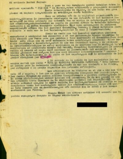 Carta a la policía de un ciudadano de Moreno -que acompaña una serie de 11 fotos- para denunciar la propaganda comunista en un Pic nic realizado en esa localidad. CPM- Fondo DIPPBA- Div. Cen. AyF, Mesa C, carpeta 5, legajo 96. Año 1957.