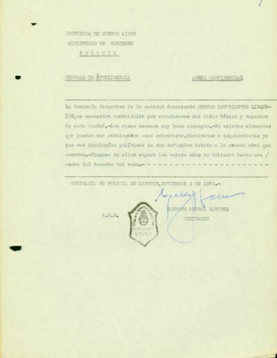 Publicación del Centro Estudiantes Linqueños: “Punto de vista”. CPM- Fondo DIPPBA- Div. Cen. AyF, Mesa A, factor estudiantil, Legajo 1. Año 1977.