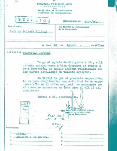 Memorándum en el que se solicita información vinculado a “Investigación sobre anomalías en establecimiento secundario Instituto Juan Elicagaray”. CPM- Fondo DIPPBA- Div. Cen. AyF, Mesa DS, Carpeta Varios, legajo 6050. Año 1976.