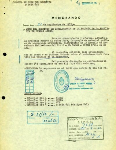 Memorando proveniente del Batallón de Inteligencia 601 ante la aparición de “propaganda extremista” en la E.E.M Comercial N°2 se solicita información sobre el Partido del Trabajo de la Argentina. CPM- Fondo DIPPBA – Div. Cen. AyF, Mesa A, factor Estudiantil. Legajo 2. Año 1972