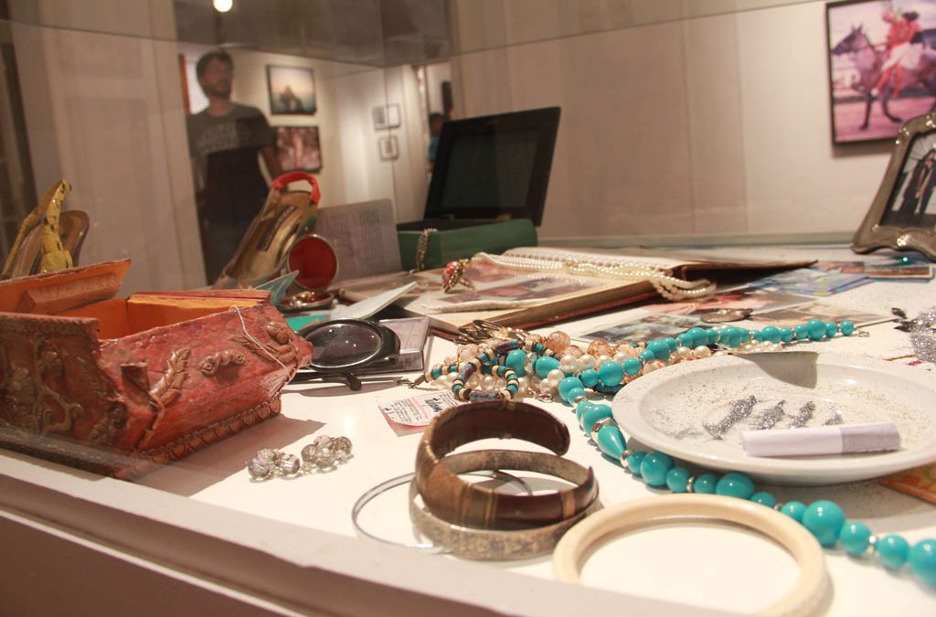 Transitares. Recorridos disidentes, políticos, poéticos y visuales