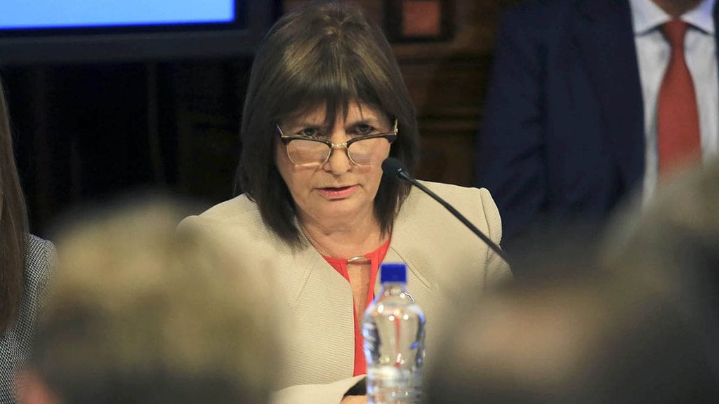 ERRORES, IMPRECISIONES, OMISIONES Y MENTIRAS La ministra Bullrich negó la responsabilidad del estado por la desaparición de Santiago Maldonado y acusó a las víctimas