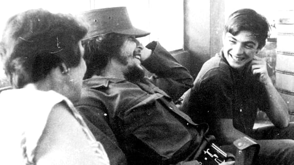 EL HERMANO DEL “CHE” GUEVARA EN LA CPM “Donde hay que resolver una injusticia social y económica está su legado»