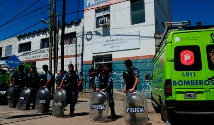 NUEVE MUERTES TRAS INCENDIO EN UNA COMISARÍA Murió otro joven por la Masacre de Esteban Echeverría