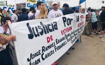 LA CPM Y LA RED JUNTO A FAMILIARES DE LAS VÍCTIMAS La justicia en las calles: marcha a un mes de la masacre de Esteban Echeverría
