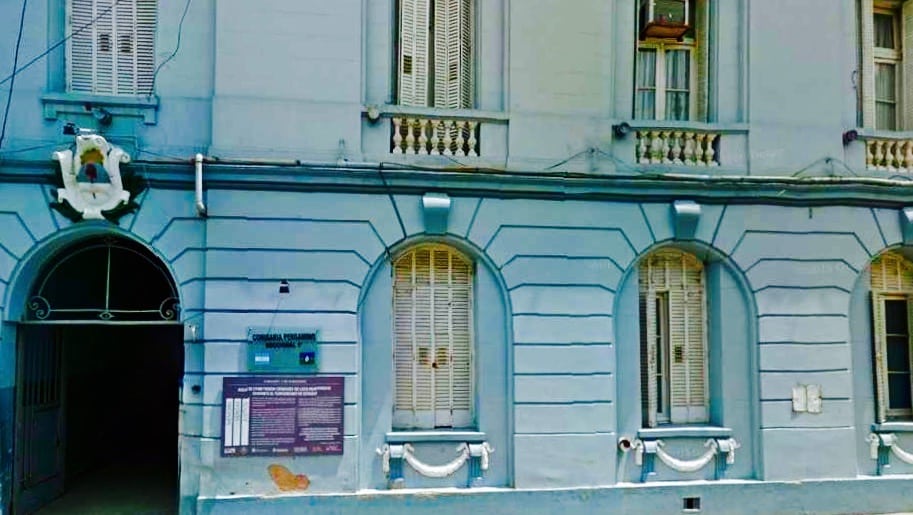 CONTINÚA EL JUICIO POR LA MASACRE DE PERGAMINO Por pedido de la CPM el Tribunal realizó la inspección ocular de la comisaría 1ª