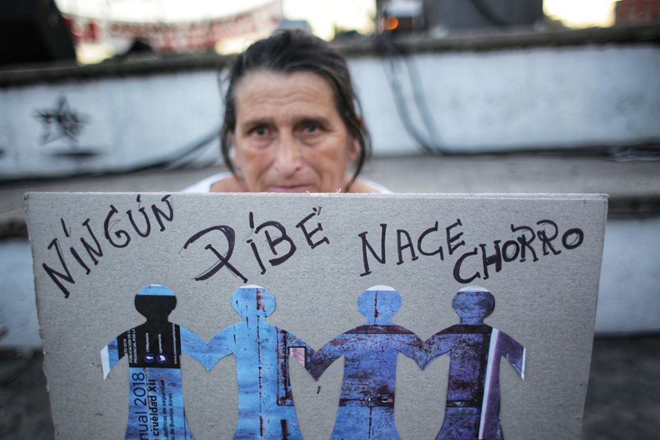 cártel Ningún pibe nace chorro