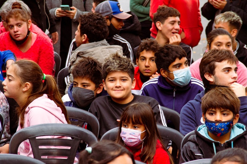 HOMENAJE AL LUCHADOR DE LAS NIÑECES En una emotiva jornada la CPM reinauguró la biblioteca Carlos Cajade