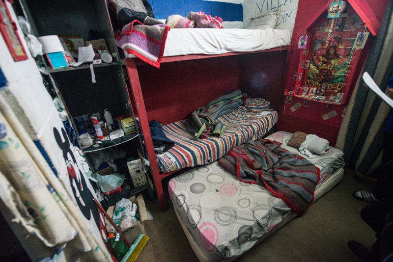 LAS GRAVES CONDICIONES DE DETENCIÓN PRODUCEN MUERTES Murió un joven tras un incendio en el Centro de Recepción Pablo Nogués