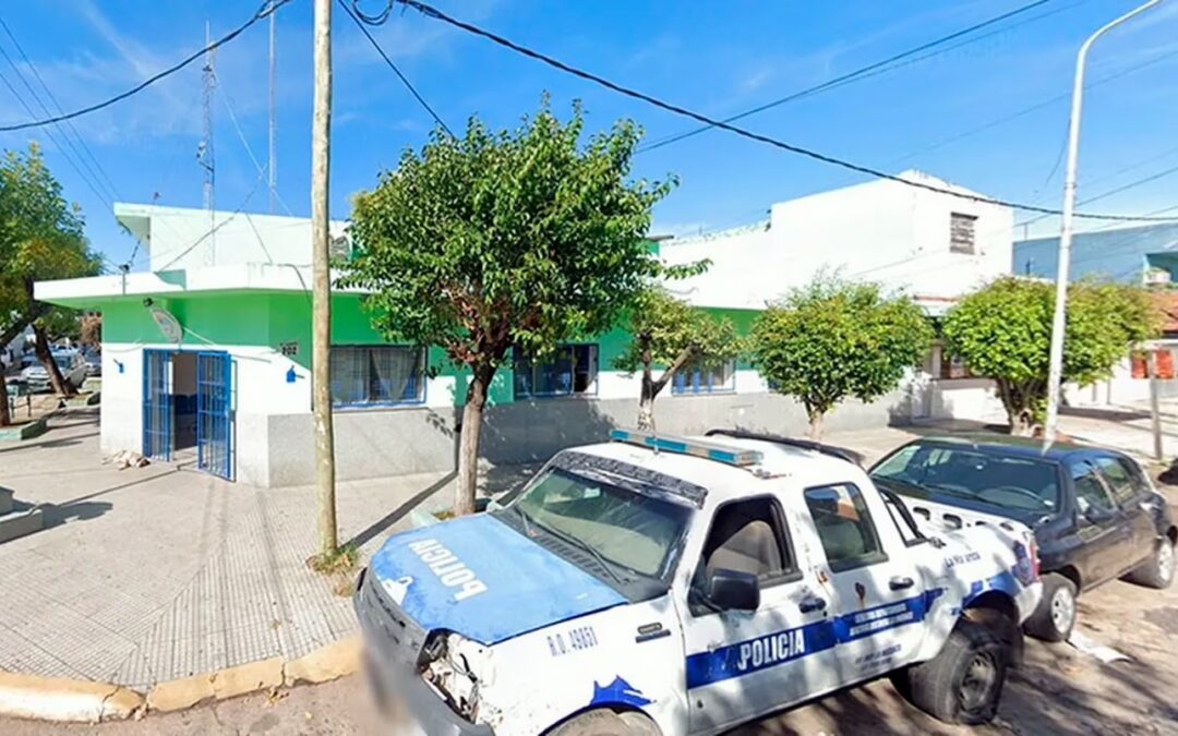 EN LA COMISARÍA 3° DE LA TABLADA Un jurado popular declaró culpables a 11 policías bonaerenses por severidades, vejaciones y abuso sexual