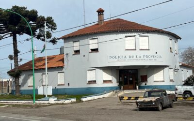 Comisaría 2 de Ensenada DETUVIERON A TRES POLICÍAS DE LA BONAERENSE IMPUTADOS POR TORTURAS