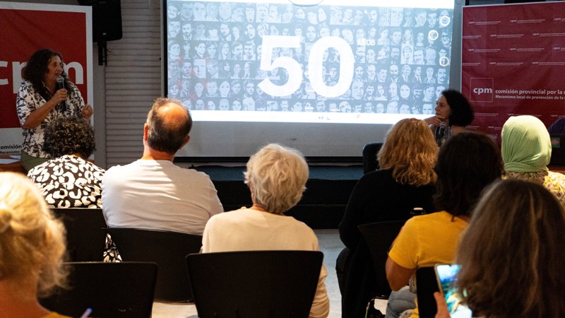 Más de 40 organizaciones y colectivos de memoria se reunieron para coordinar acciones por los 50 años del golpe